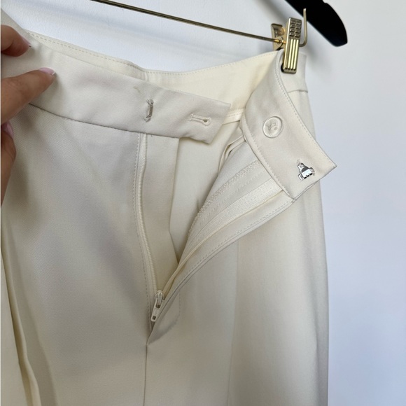 Commense Cream Pleated Trousers - Size M - Picture 8 of 10